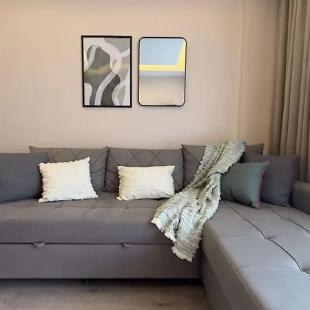 Daire Aria Premium In The Center Of