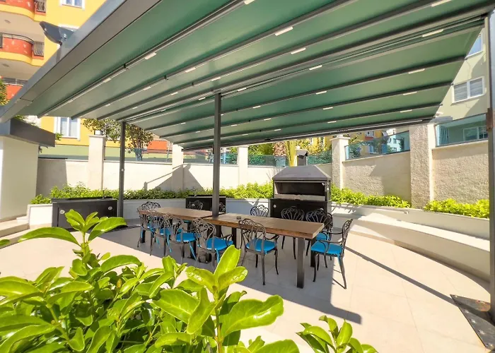 Qoople Aria Premium In The Center Of